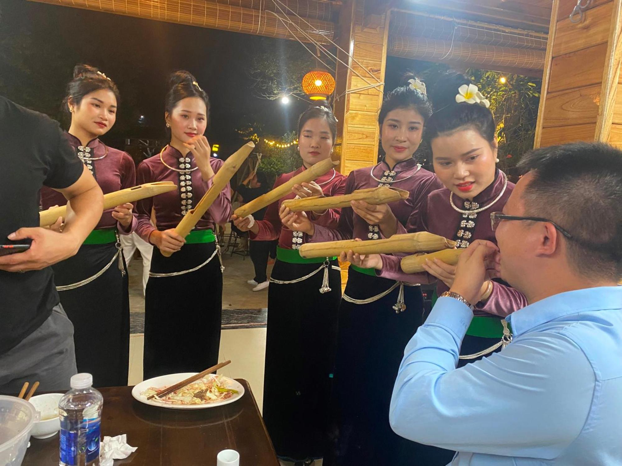 Nam Thia Homestay Yen Bai Esterno foto